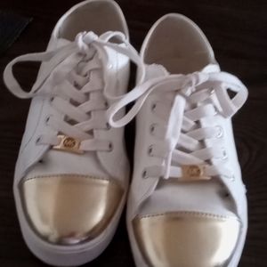 Michael Kors ‘Vera’ cap-toe sneaker-white/gold (5)